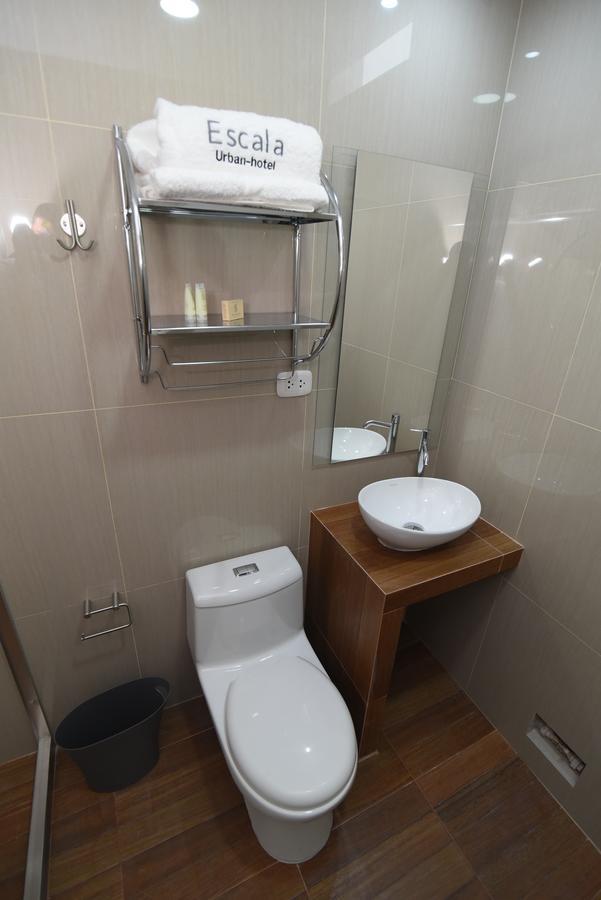 Escala Urban Hotel Чиклайо Екстер'єр фото